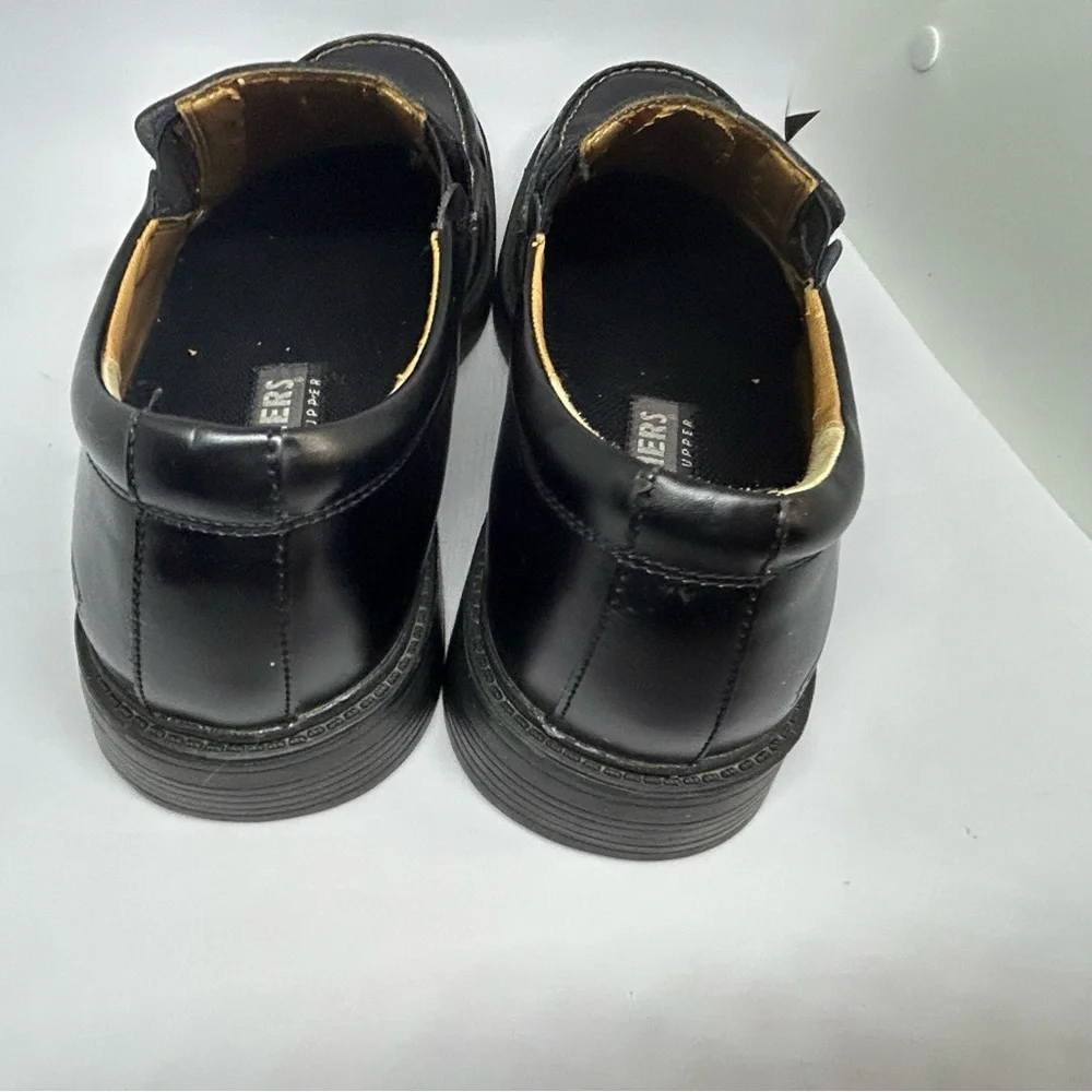 Skechers step into